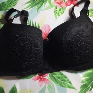 NWOT H&M lacy push-up bra size 34D